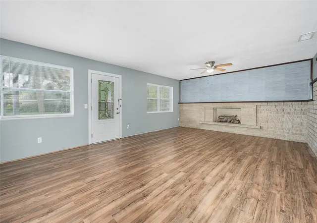 Photo 3 of Single family home for sale at 700 Katherine St, South Daytona, FL 32119 | MLS# FC321029 | Listing updated on 2026-10-07