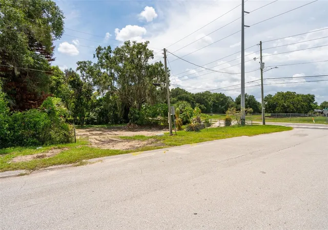 Photo 1 of Land for sale at 1305 Clarcona Rd, Apopka, FL 32703 | MLS# TB8543162 | Listing updated on 2026-09-14
