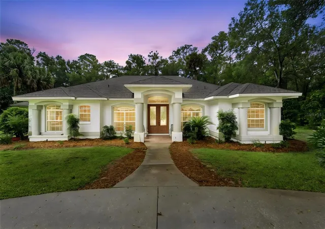 Photo 1 of Single family home for sale at 1830 Glenwood Oaks Ln, Deland, FL 32720 | MLS# V4950955 | Listing updated on 2026-09-21
