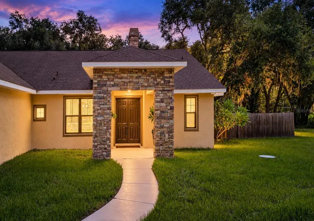 Photo 3 of Single family home for sale at 1605 Butch Cassidy Trl, Wimauma, FL 33598 | MLS# TB8543167 | Listing updated on 2026-09-05