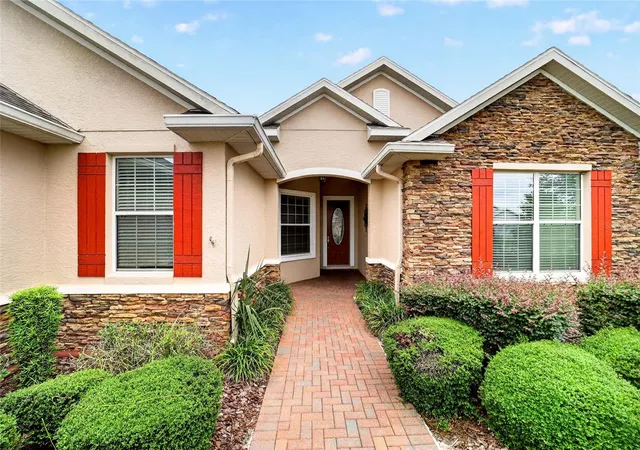 Photo 3 of Single family home for sale at 8815 Sw 83rd Court Rd, Ocala, FL 34481 | MLS# OM731229 | Listing updated on 2026-09-26