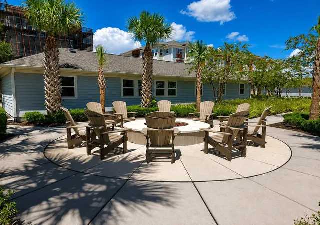 Listing Photo 2 - Condo for sale in building located at 7545 Laureate Blvd, ORLANDO, FL 32827 - Unit #7208