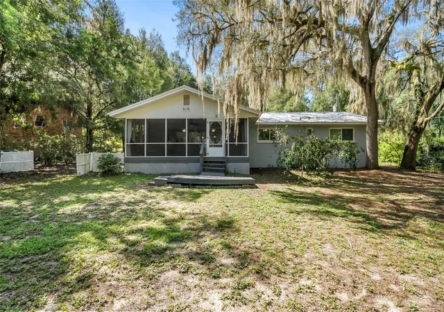 Photo 2 of Single family home for sale at 1416 Baden Powell Rd, Hawthorne, FL 32640 | MLS# GC543065 | Listing updated on 2026-10-10
