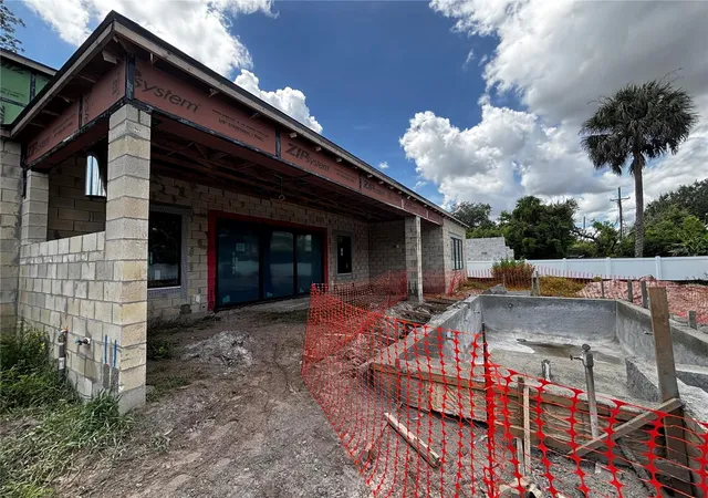 Photo 17 of Single family home for sale at 1129 Stetson St, Orlando, FL 32804 | MLS# O6437174 | Listing updated on 2026-09-12