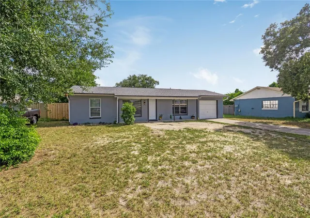 Photo 1 of Single family home for sale at 2633 Beal St, Deltona, FL 32738 | MLS# O6437177 | Listing updated on 2026-09-02