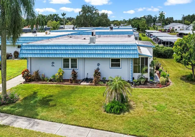 Photo 3 of Condo for sale at 302 S Andover Pl #158, Sun City Center, FL 33573 | MLS# TB8543187 | Listing updated on 2026-09-17