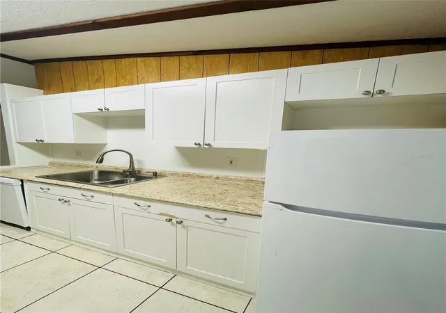 3rd image of 1335 S Martin Luther King Jr Ave, Clearwater, FL 33756 | MLS# TB8543200