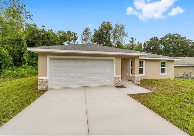 Photo 2 of Single family home for sale at 13770 Sw 103rd Pl, Dunnellon, FL 34432 | MLS# OM731239 | Listing updated on 2026-08-29