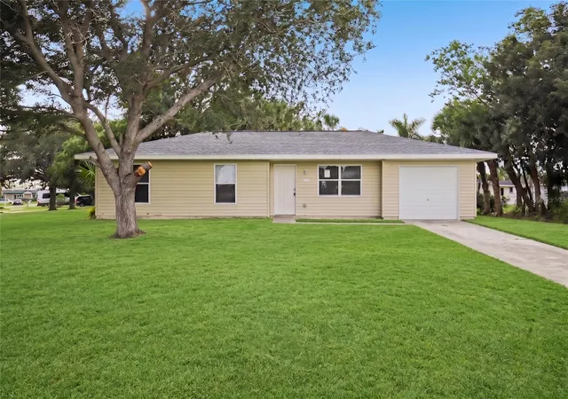 Photo 1 of Single family home for sale at 1975 Narranja St, Punta Gorda, FL 33950 | MLS# OM731243 | Listing updated on 2026-08-31