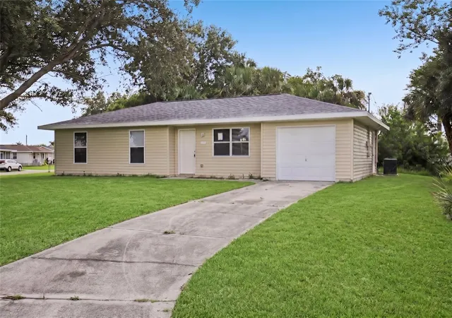 Photo 2 of Single family home for sale at 1975 Narranja St, Punta Gorda, FL 33950 | MLS# OM731243 | Listing updated on 2026-08-31