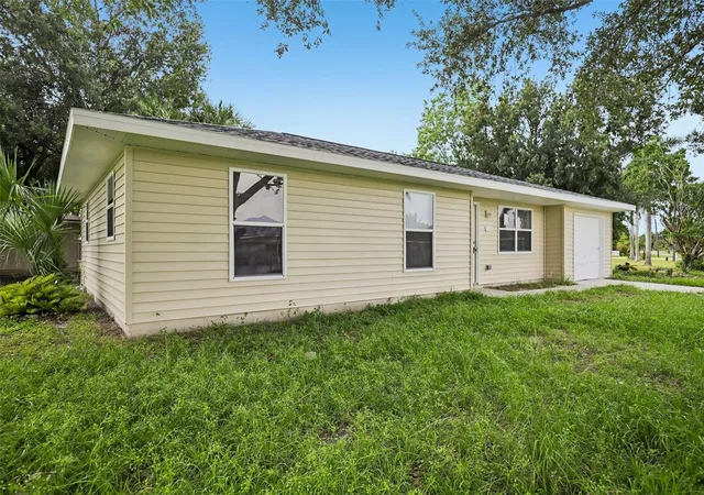 Photo 3 of Single family home for sale at 1975 Narranja St, Punta Gorda, FL 33950 | MLS# OM731243 | Listing updated on 2026-09-28