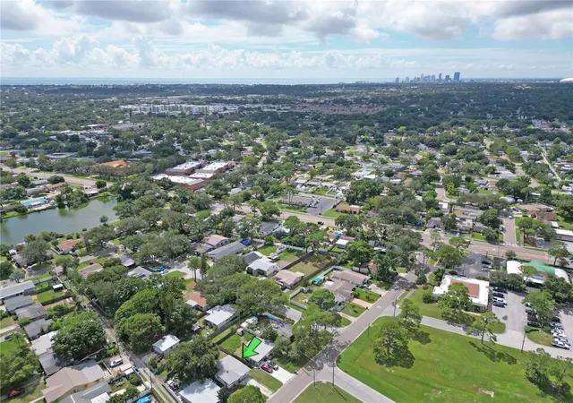 Photo 2 of Single family home for sale at 718 Northmoor Ave N, Saint Petersburg, FL 33702 | MLS# TB8543220 | Listing updated on 2026-09-12