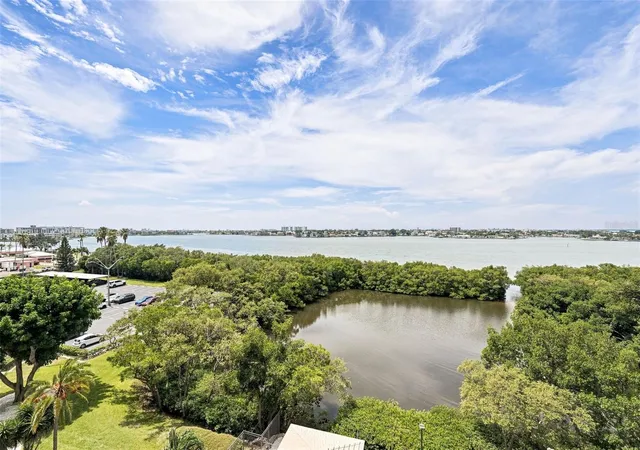Listing Photo 2 - Condo for sale in building located at 7050 Sunset Dr S, South Pasadena, FL 33707 - Unit #610