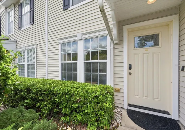Photo 2 of Townhouse for sale at 13158 Thoroughbred Loop, Largo, FL | MLS# TB8543222 | Listing updated on 2026-09-20