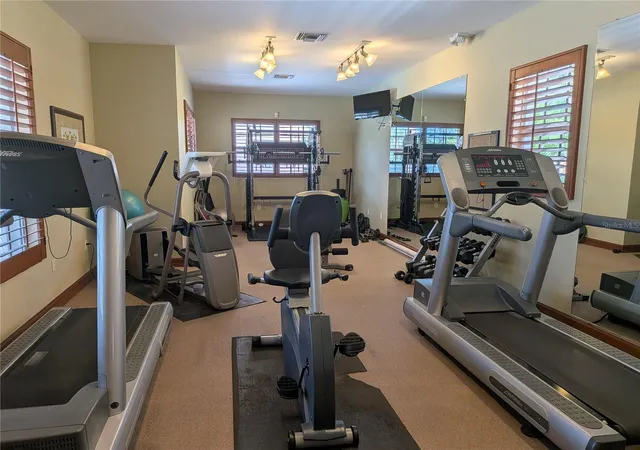 Listing Photo 2 - Condo for sale in building located at 12033 Gandy Blvd N, ST PETERSBURG, FL 33702 - Unit #145