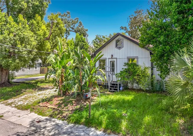 Photo 2 of Single family home for sale at 7309 N Huntley Ave, Tampa, FL 33604 | MLS# O6437219 | Listing updated on 2026-08-31
