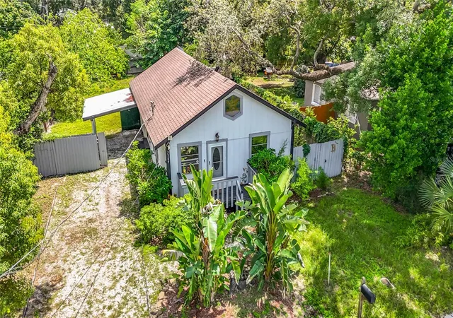 Photo 3 of Single family home for sale at 7309 N Huntley Ave, Tampa, FL 33604 | MLS# O6437219 | Listing updated on 2026-10-16