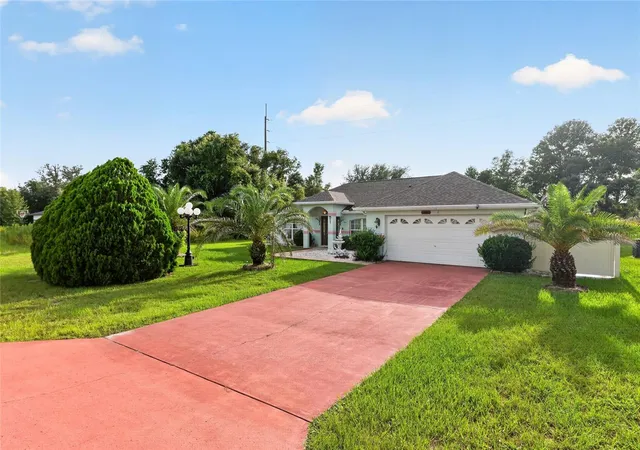 Photo 4 of Single family home for sale at 14450 Sw 46Th Ct, Ocala, FL 34473 | MLS# OM731247 | Listing updated on 2026-09-01