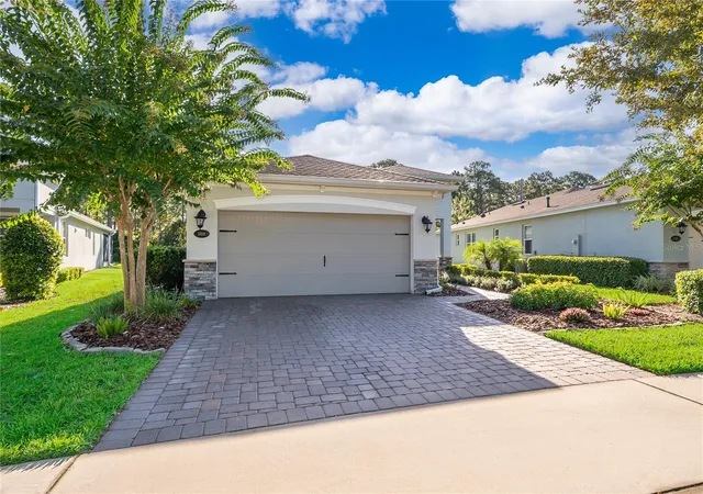 Photo 3 of Single family home for sale at 1309 Hayton Ave, Deland, FL 32724 | MLS# O6437225 | Listing updated on 2026-10-06