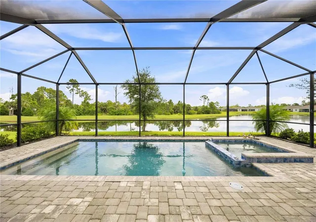 Photo 1 of Single family home for sale at 19110 Moscato Ct, Venice, FL 34293 | MLS# D6148591 | Listing updated on 2026-10-20