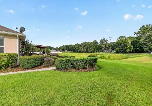 Photo 3 of Single family home for sale at 4015 Se 22nd Street, Ocala, FL 34471 | MLS# OM731251 | Listing updated on 2026-09-28