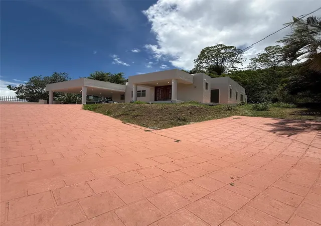 Photo 2 of Single family home for sale at 796 Bairoa, Caguas, PR 00725 | MLS# PR9123745 | Listing updated on 2026-08-28
