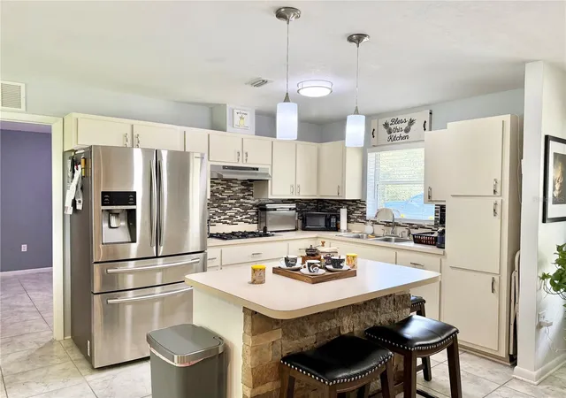 Photo 2 of Single family home for sale at 11396 Ne 62nd Pl, Williston, FL 32696 | MLS# GC543070 | Listing updated on 2026-08-29