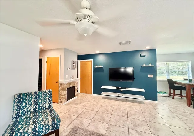 Photo 4 of Single family home for sale at 11396 Ne 62Nd Pl, Williston, FL 32696 | MLS# GC543070 | Listing updated on 2026-08-29