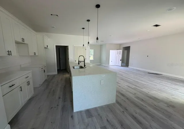 Photo 5 of Single family home for sale at 671 Marion Oaks Manor, Ocala, FL 34473 | MLS# O6437242 | Listing updated on 2026-08-28