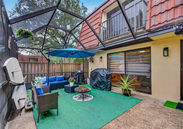 Photo 2 of Townhouse for sale at 2612 6Th Ct, Palm Harbor, FL 34684 | MLS# TB8543256 | Listing updated on 2026-10-08