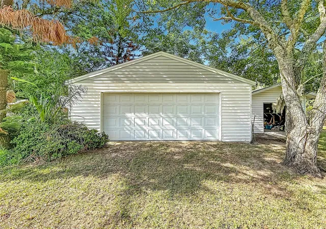 Photo 2 of Single family home for sale at 3271 Robinson St, Zellwood, FL 32798 | MLS# O6437249 | Listing updated on 2026-10-08