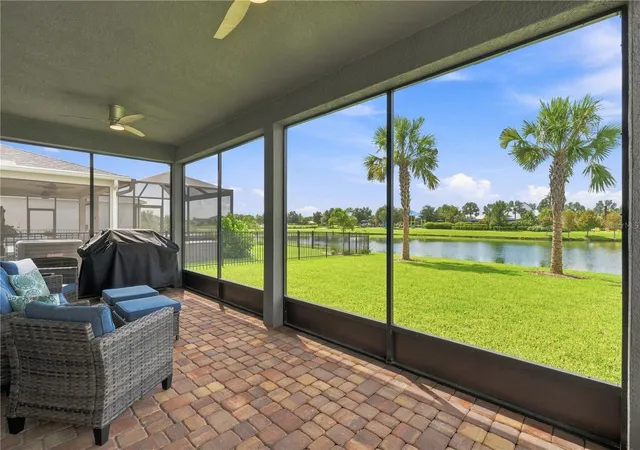 Photo 4 of Single family home for sale at 11447 Gallatin Trl, Parrish, FL 34219 | MLS# A4704297 | Listing updated on 2026-09-17