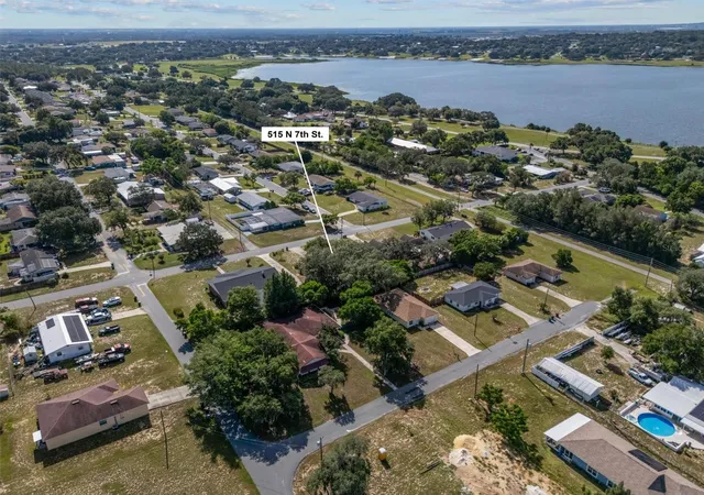 Photo 2 of Sale Pending at 515 N 7th St, Lake Wales, FL 33853 | MLS# S5156478 | Listing updated on 2026-09-04