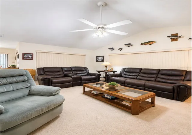 Photo 4 of Single family home for sale at 905 Wicketrun Dr, Brandon, FL 33510 | MLS# TB8543276 | Listing updated on 2026-09-13