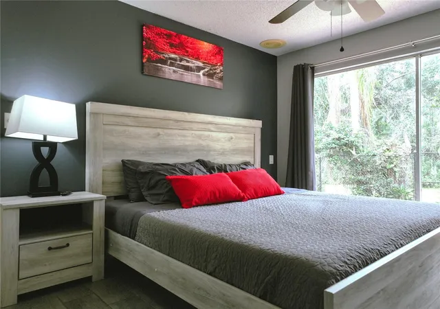Photo 2 of Single family home for sale at 111 Oak Lee Dr, Lutz, FL 33548 | MLS# TB8543280 | Listing updated on 2026-08-29