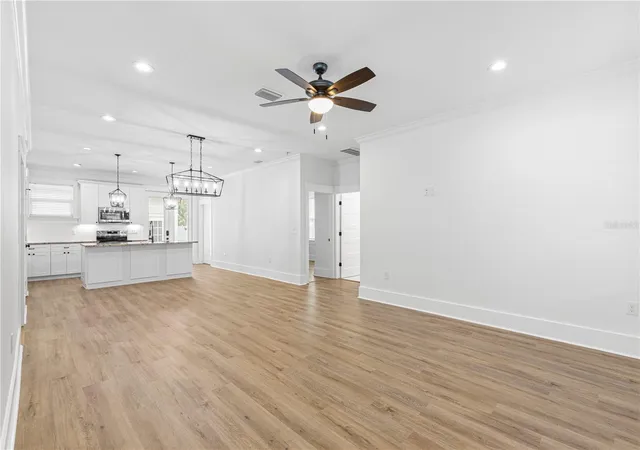 Photo 2 of Single family home for sale at 3923 W Gray St, Tampa, FL 33609 | MLS# TB8543290 | Listing updated on 2026-09-03