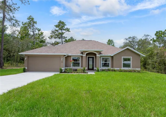 Photo 1 of Single family home for sale at 13048 Kittiwake Rd, Weeki Wachee, FL 34614 | MLS# W7888991 | Listing updated on 2026-08-29