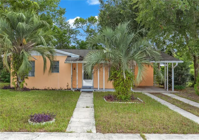 Photo 1 of Single family home for sale at 733 Hager St, Deltona, FL 32725 | MLS# G5117074 | Listing updated on 2026-08-29