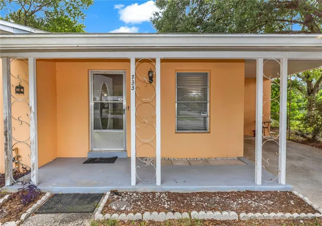 Photo 3 of Single family home for sale at 733 Hager St, Deltona, FL 32725 | MLS# G5117074 | Listing updated on 2026-08-29