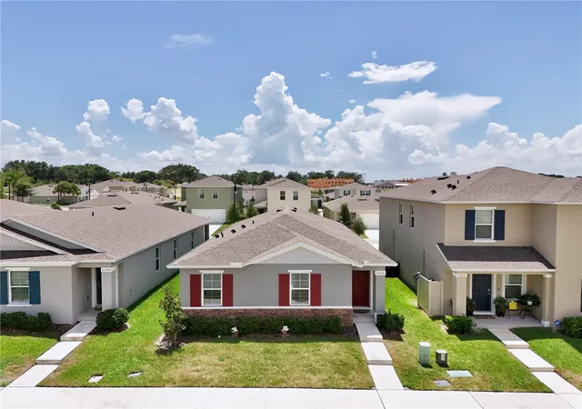 Photo 1 of Single family home for sale at 5356 Hayloft Dr, Apopka, FL 32712 | MLS# O6437277 | Listing updated on 2026-10-07