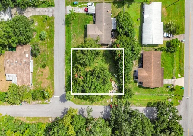 Photo 1 of Land for sale at 950 Pinedale Ave, Orlando, FL 32808 | MLS# O6437280 | Listing updated on 2026-08-29