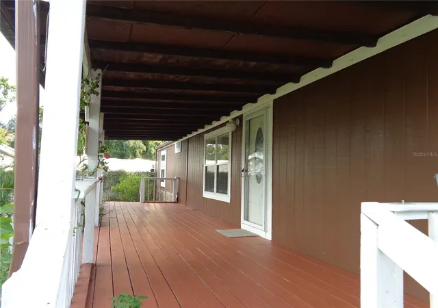 Photo 4 of Manufactured home for sale at 135 Sportsman Rd, Satsuma, FL 32189 | MLS# O6437281 | Listing updated on 2026-08-28