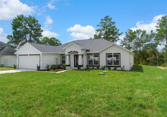 Photo 2 of Single family home for sale at 13058 Kittiwake Rd, Weeki Wachee, FL 34614 | MLS# W7888992 | Listing updated on 2026-08-28