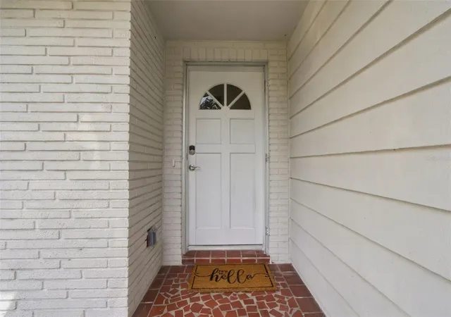 Photo 3 of Single family home for sale at 936 Lyndhurst St, Dunedin, FL 34698 | MLS# TB8543309 | Listing updated on 2026-10-21