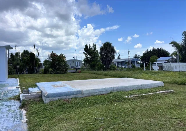 Photo 6 of Land for sale at 1305 Kingfisher Dr, Englewood, FL 34224 | MLS# C7530082 | Listing updated on 2026-09-14