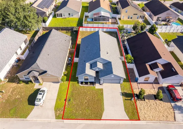 Photo 3 of Single family home for sale at 535 Delancey Dr, Davenport, FL 33837 | MLS# O6437286 | Listing updated on 2026-09-16