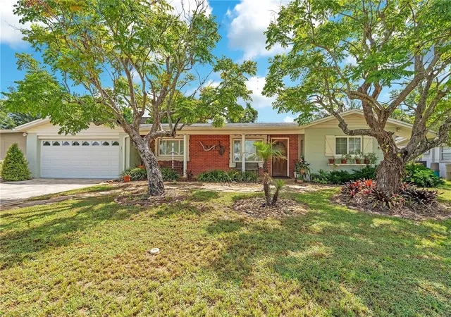 Photo 1 of Single family home for sale at 5321 Sumerset St, Orlando, FL 32810 | MLS# O6437289 | Listing updated on 2026-09-01
