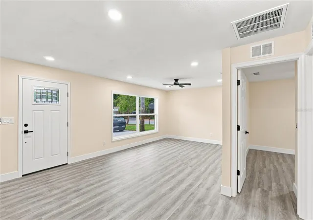 Photo 2 of Single family home for sale at 1105 Park St, Seffner, FL 33584 | MLS# TB8543332 | Listing updated on 2026-10-29