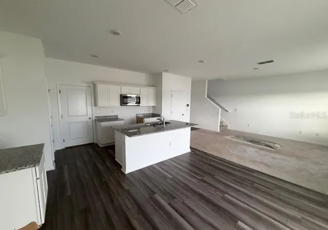 Photo 3 of Single family home for sale at 968 Kelly Fern Loop, Ruskin, FL 33570 | MLS# O6437312 | Listing updated on 2026-08-29