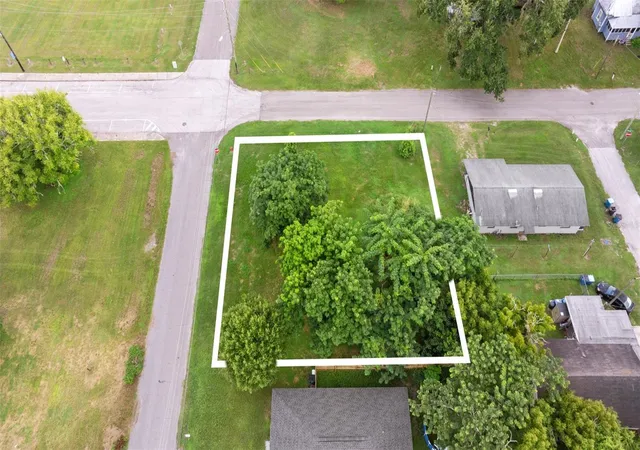 Photo 3 of Land for sale at French Ave S, Fort Meade, FL 33841 | MLS# TB8543333 | Listing updated on 2026-08-29